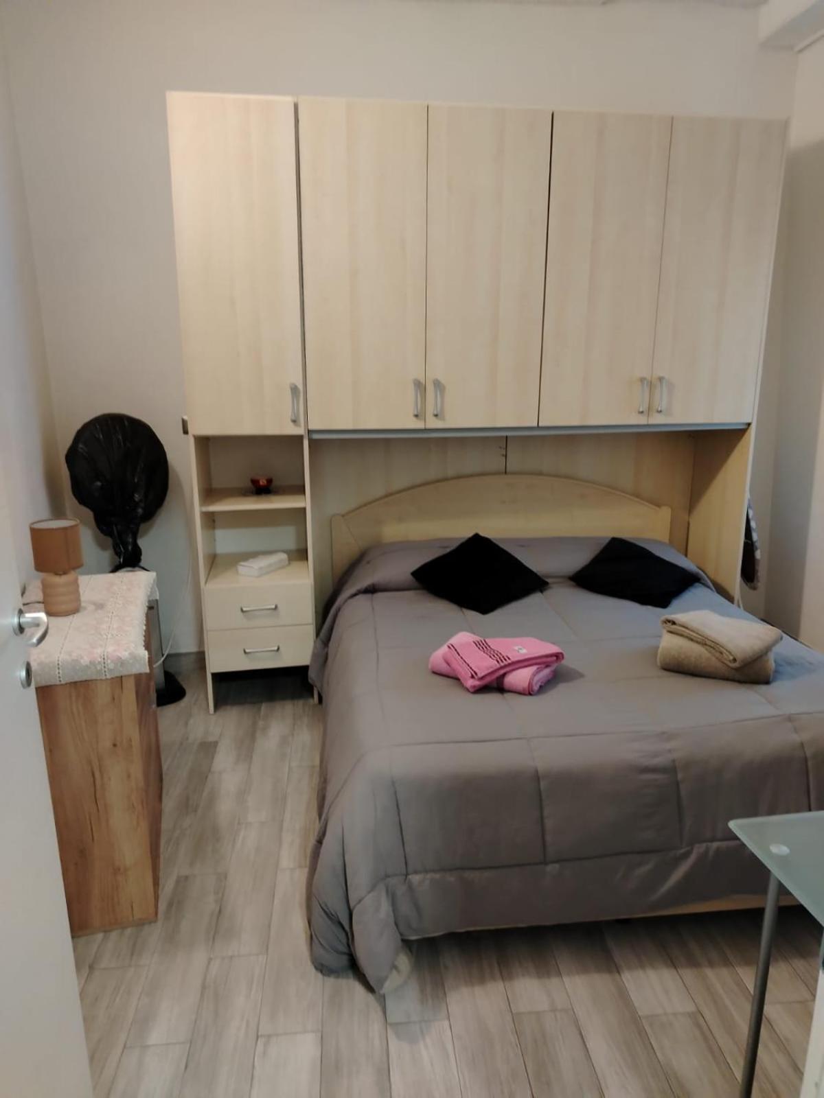 Loft Leilighet Mezzolombardo Eksteriør bilde